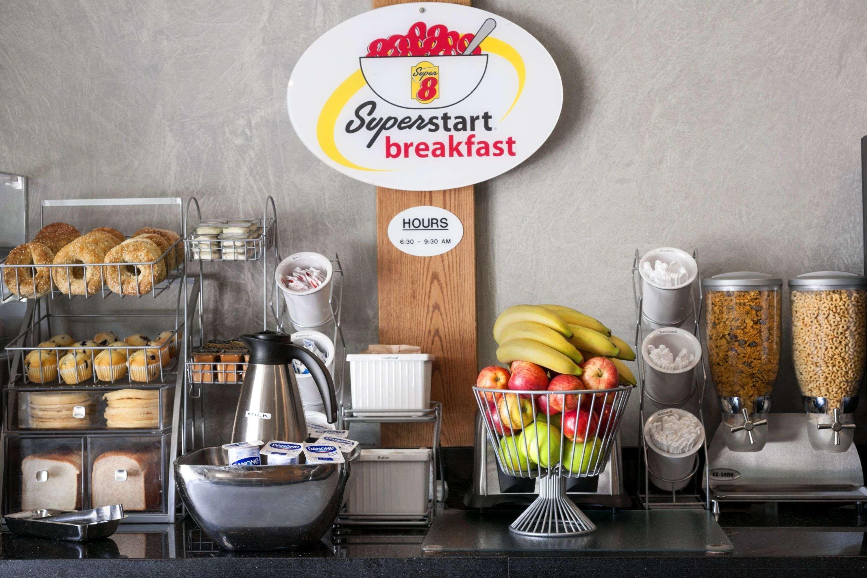 Super 8 By Wyndham Sarnia On Ξενοδοχείο Εξωτερικό φωτογραφία