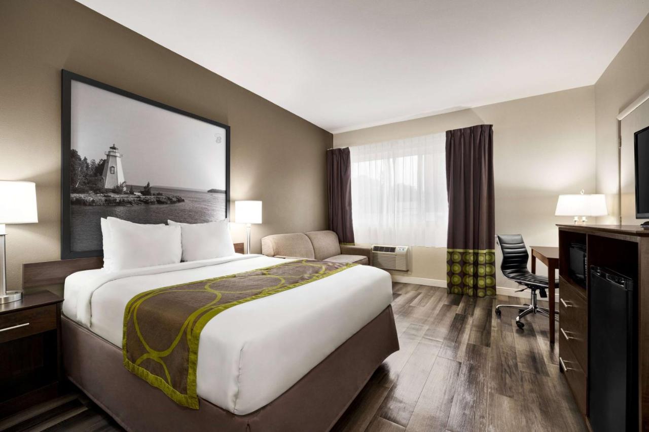 Super 8 By Wyndham Sarnia On Ξενοδοχείο Εξωτερικό φωτογραφία