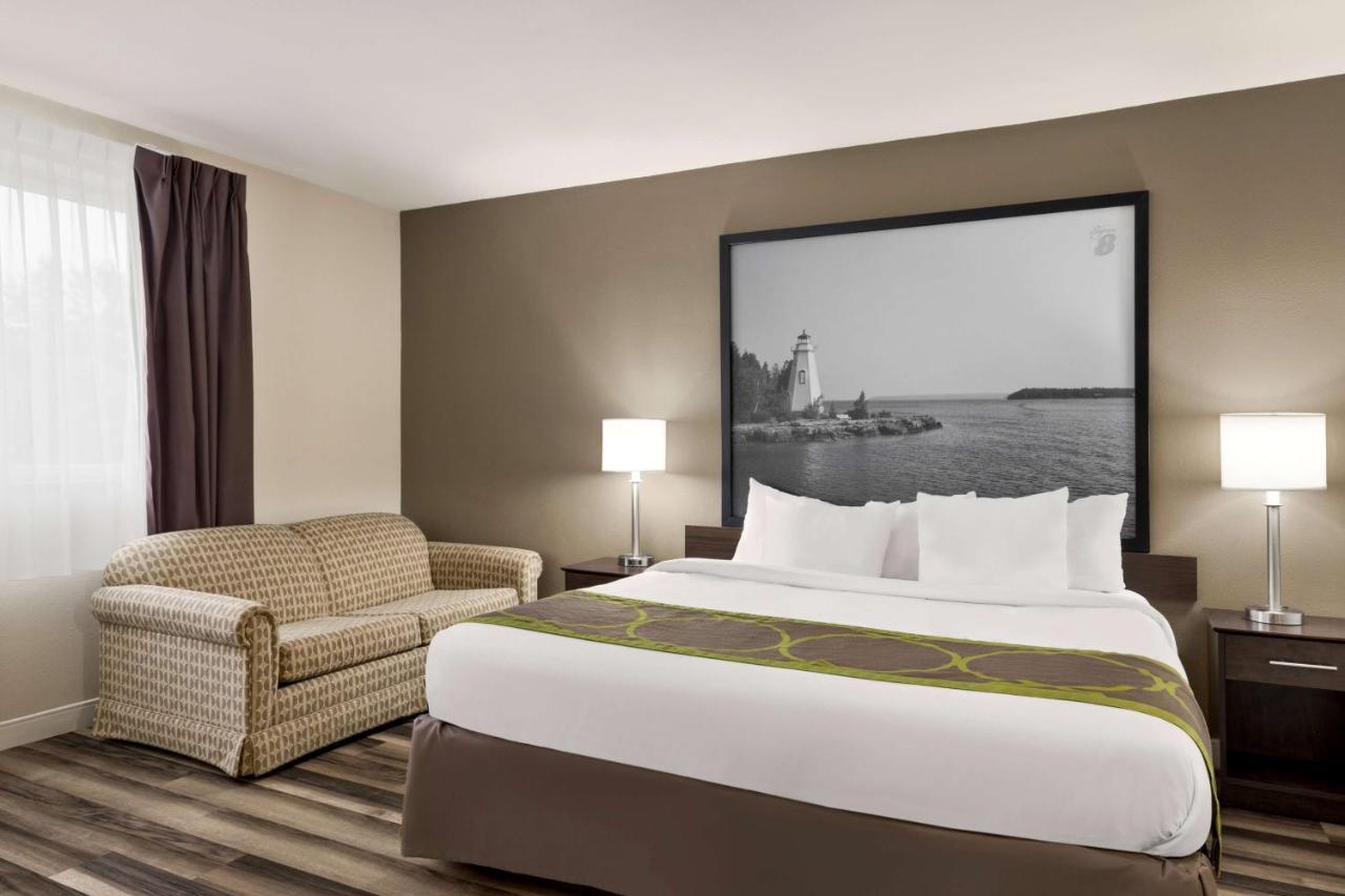 Super 8 By Wyndham Sarnia On Ξενοδοχείο Εξωτερικό φωτογραφία