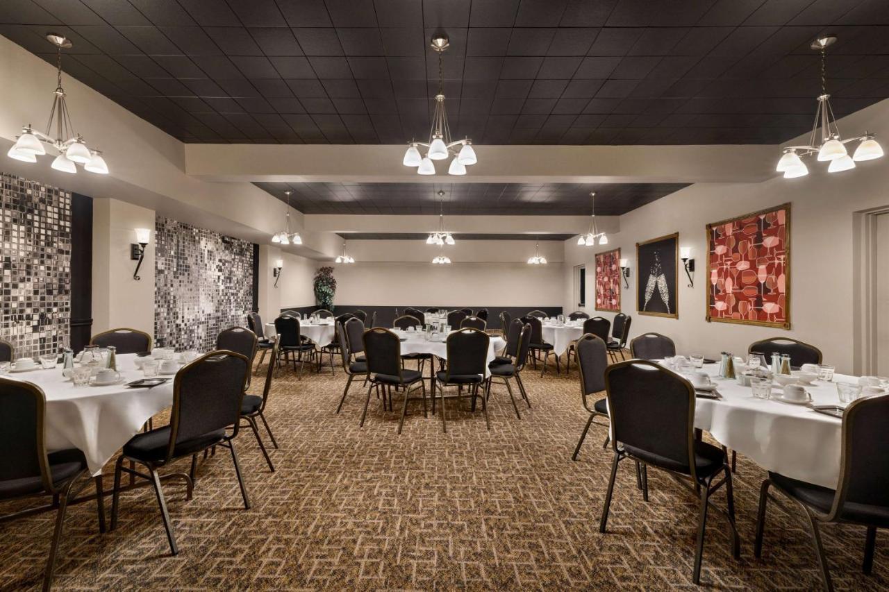 Super 8 By Wyndham Sarnia On Ξενοδοχείο Εξωτερικό φωτογραφία
